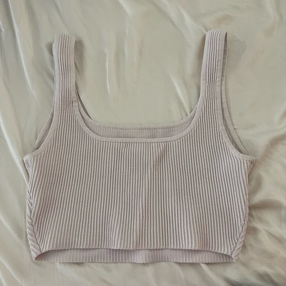 Aritzia Babaton White Crop Top